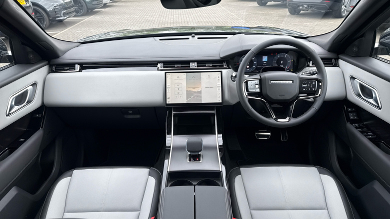 Land Rover Range Rover Velar 2.0 D200 MHEV Belgravia Edition 5dr Auto Diesel Estate